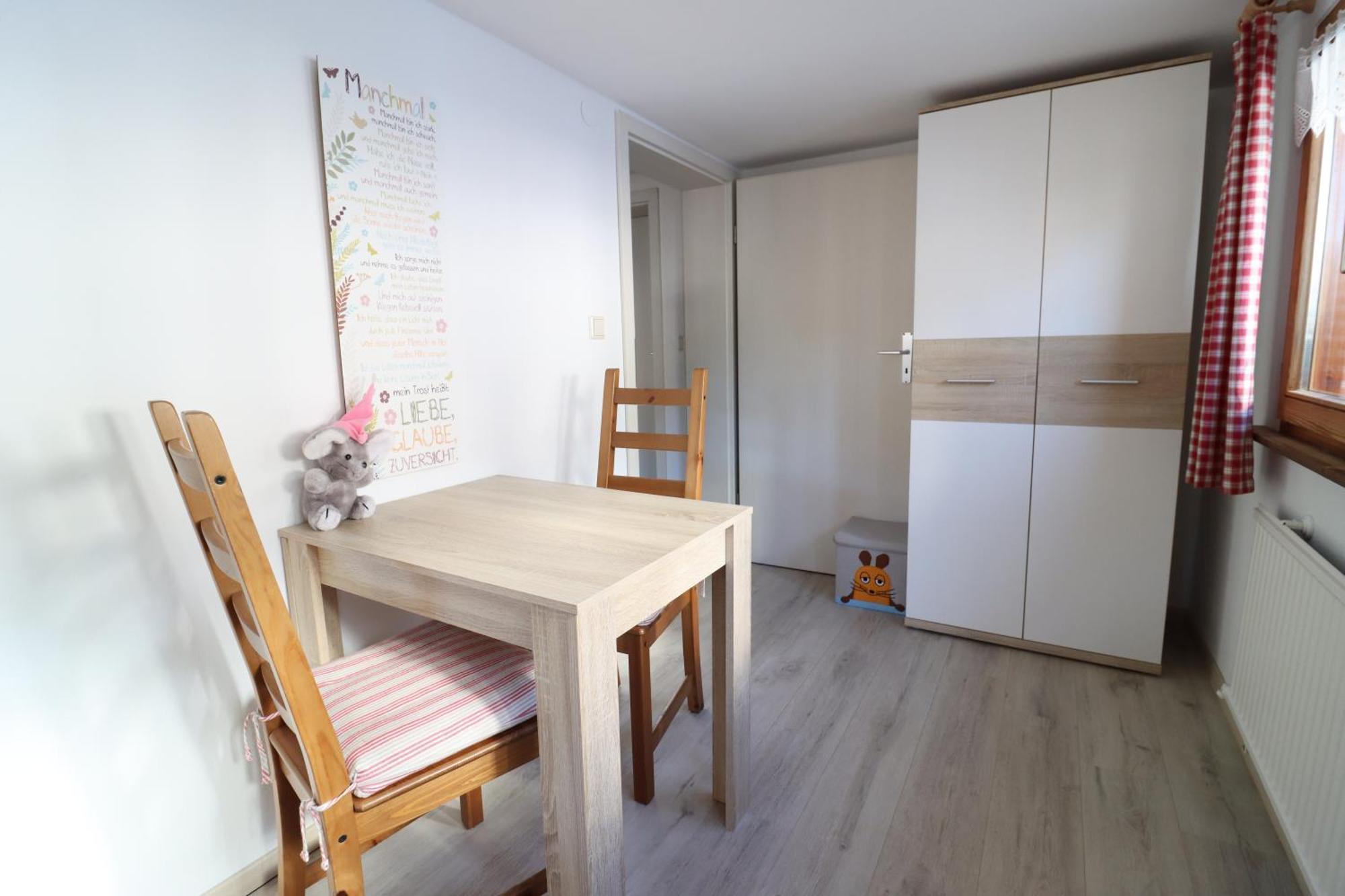 Ferienwohnungen Haus Hees Todtnau Pokoj fotografie